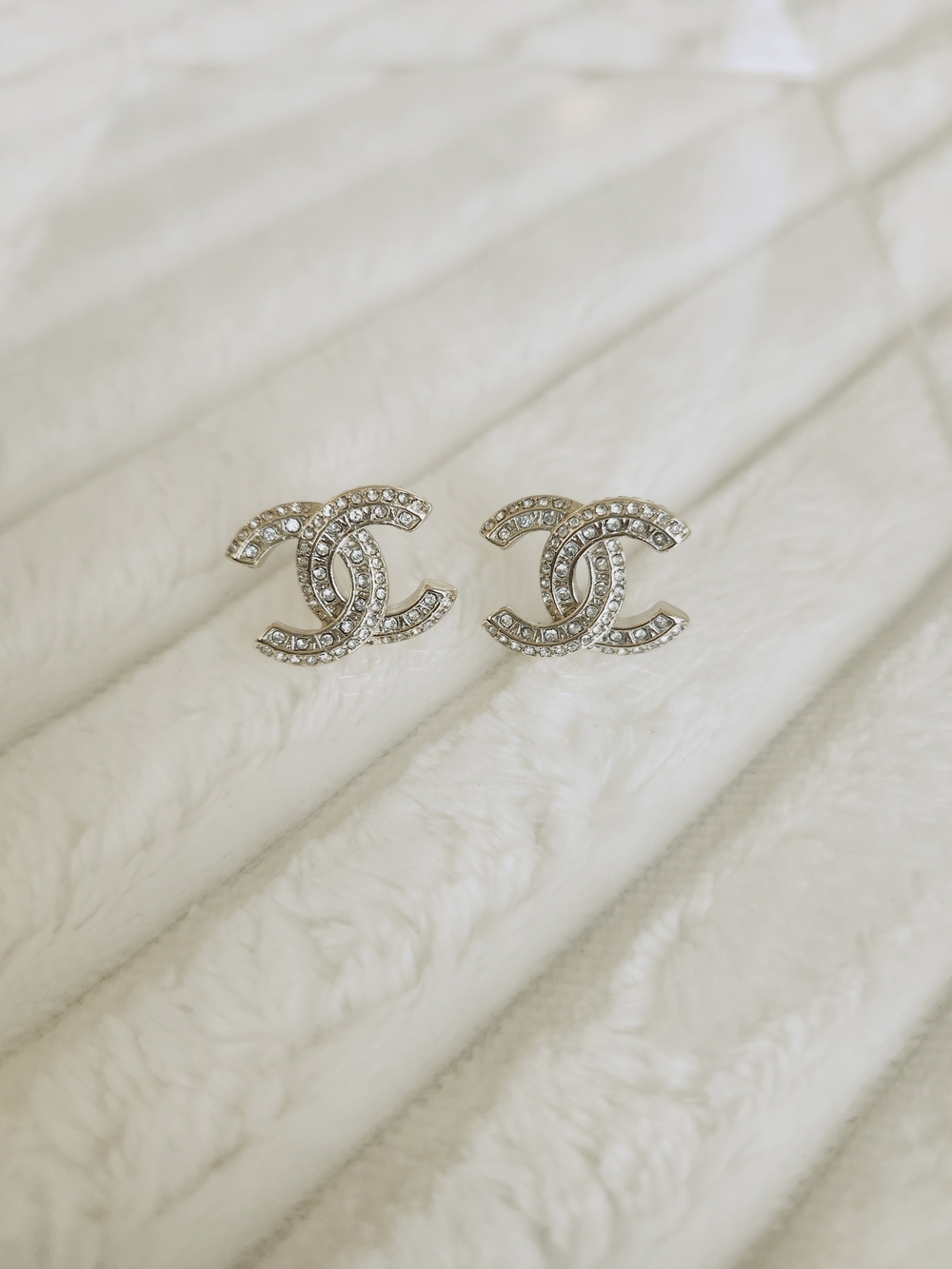 Gold Tone Crystal Pave Interlocking C Stud Earrings Statement - Picture 4 of 4